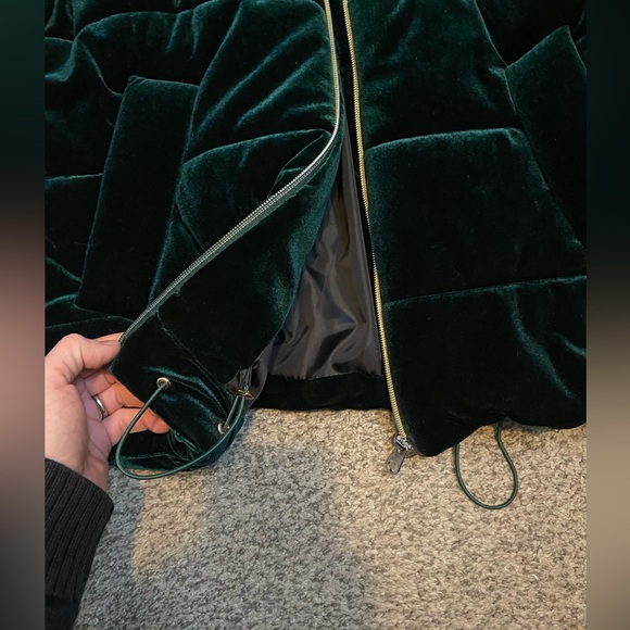 NWOT puffer velour jacket - Picture 4 of 4